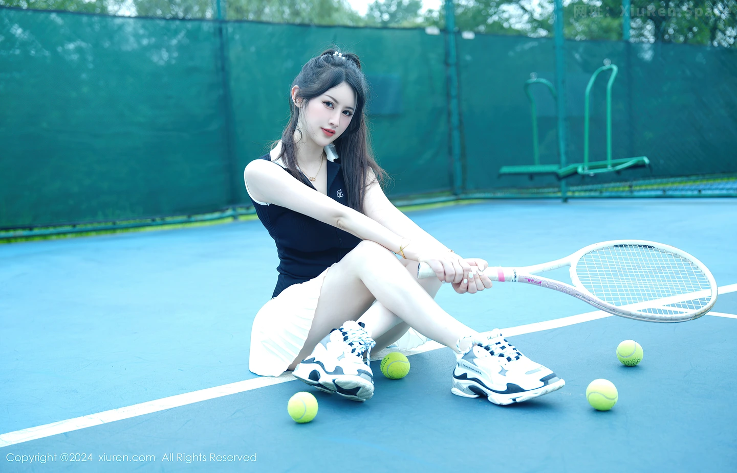 图片[3]-[XiuRen秀人网]VOL.8821 模特诗诗kiki户外性感运动装露粉色内衣秀丰腴身姿惹火诱惑写真74P-秀人网官方网站